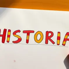 Jak ozdobić zeszyt do historii? Kreatywne pomysły i porady