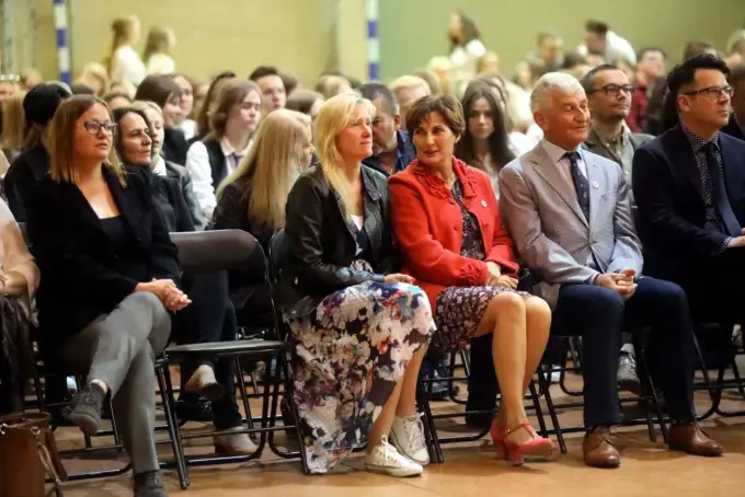 Rada pedagogiczna w szkole - kompetencje, uchwały i kworum